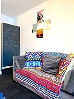 Charming 1-bed Loft Apartment in Romford