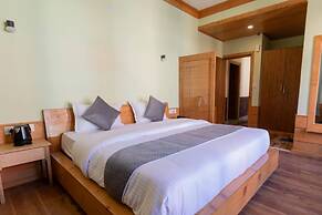 Hotel Polaris Manali