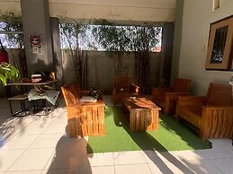 OYO Life 93258 Kos Sahabat