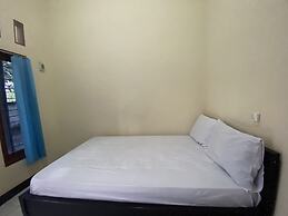 OYO Life 93258 Kos Sahabat