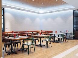 Ibis Styles Manila Araneta City