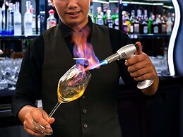 Mercure Bangkok Surawong