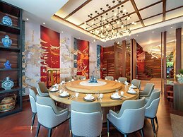 Mercure Bangkok Surawong