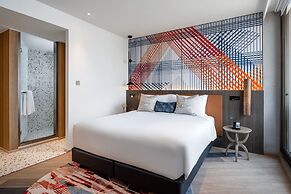 Mercure Bangkok Surawong