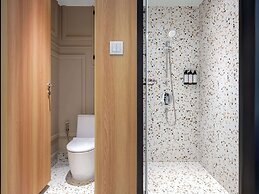 Mercure Bangkok Surawong