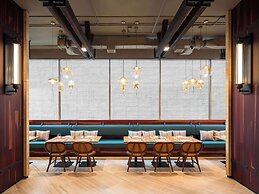 Mercure Bangkok Surawong