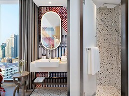 Mercure Bangkok Surawong