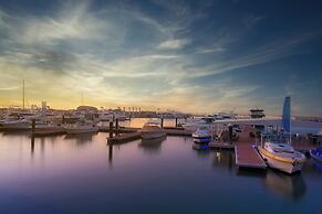Mövenpick Hotel And Hotel Apartments Ghala Muscat