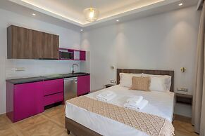 Royal Gold City Suites