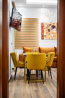 Royal Gold City Suites