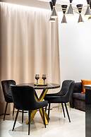 Royal Gold City Suites