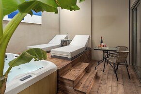 Royal Gold City Suites