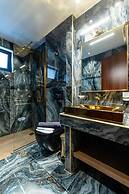 Royal Gold City Suites