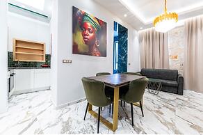 Royal Gold City Suites