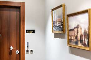 Royal Gold City Suites