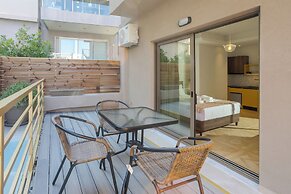 Royal Gold City Suites