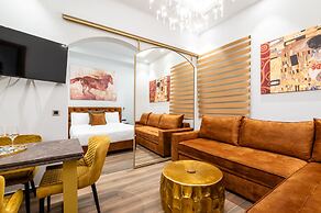 Royal Gold City Suites