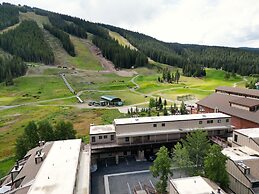 Vp211 Village Point 2 Bedroom Condo by RedAwning