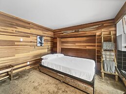 Vp211 Village Point 2 Bedroom Condo by RedAwning