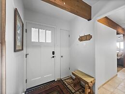 Vp211 Village Point 2 Bedroom Condo by RedAwning