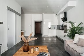 Bauhaus Apartment - LoftAffair