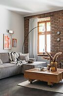 Bauhaus Apartment - LoftAffair