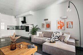 Bauhaus Apartment - LoftAffair