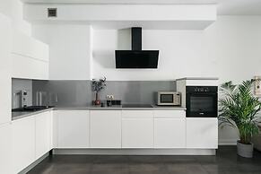 Bauhaus Apartment - LoftAffair