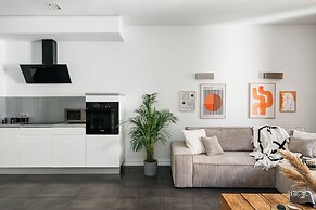 Bauhaus Apartment - LoftAffair