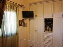 Dionysia's House With A Sea View Veranda!