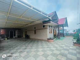 Homestay Balqis Gunung Bromo