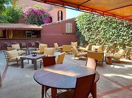 Les Goréennes Suites