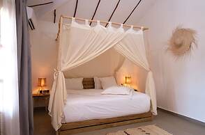 Les Goréennes Suites