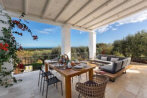 3686 Villa de Bellis by Perle di Puglia