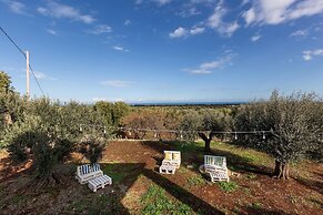 3686 Villa de Bellis by Perle di Puglia