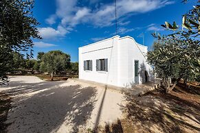 3686 Villa de Bellis by Perle di Puglia