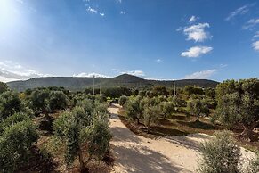 3686 Villa de Bellis by Perle di Puglia