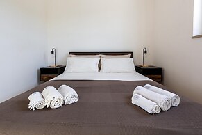 3686 Villa de Bellis by Perle di Puglia