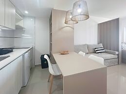 Modern & Cozy Studio in San Telmo w Swimming Pool and Exclusive Servic