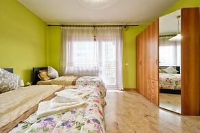 Holly Venice Apartment