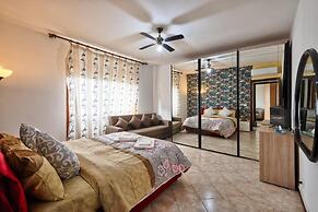 Holly Venice Apartment