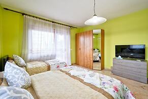 Holly Venice Apartment