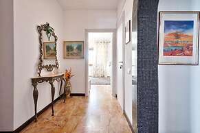 Venice City of Art Residence