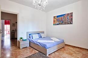 Venice City of Art Residence