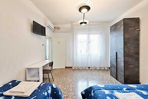 City Living Guest House Venice