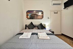 City Living Guest House Venice