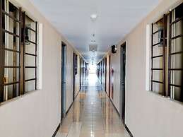 OYO Life 93086 Apartemen The Suite Metro By Abbah Property