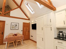 Sutton Newbold Cottage
