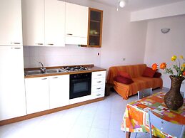 1 Bedroom Apartment With Balcony and Parking Space in the Center