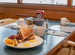 Eldorado, a Coast Hotel